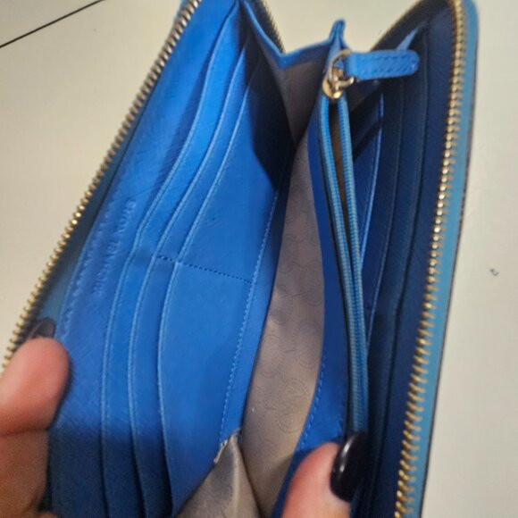 Michael Kors Saffiano Leather Zippy Wallet - Two Tone Blue - Picture 6 of 13